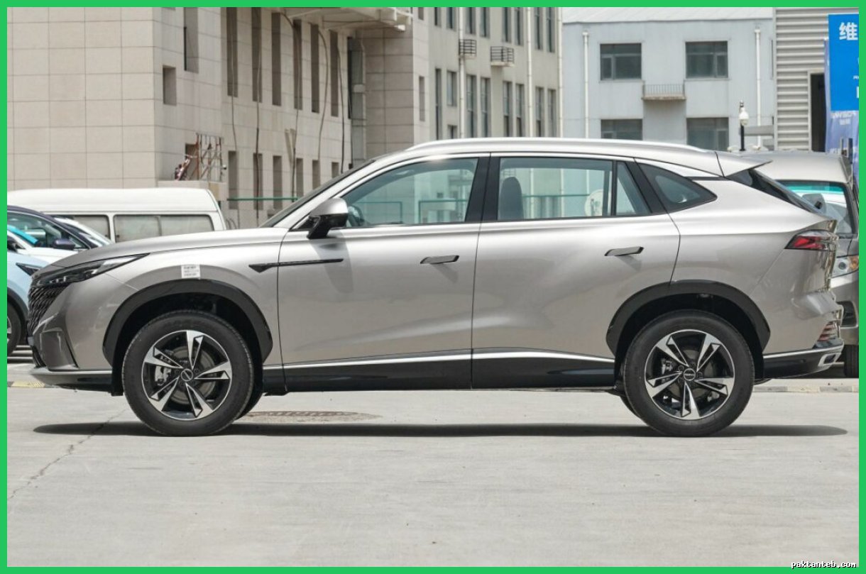بررسی رووی eRX5 هیبرید؛ کراس‌اووری با مزایا و محدودیت‌ها